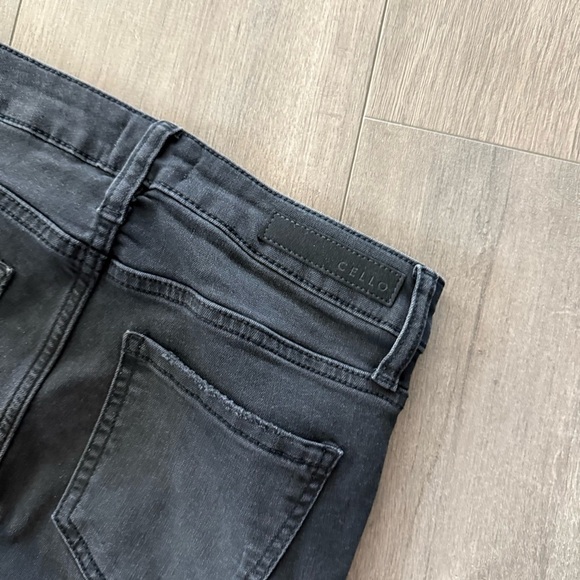 Cello Black High Rise Exposed Button Fly Flare Raw Hem Jeans - Picture 7 of 9